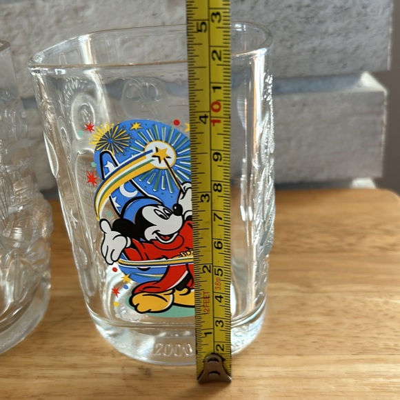 Disney McDonald’s Glasses - Picture 6 of 6